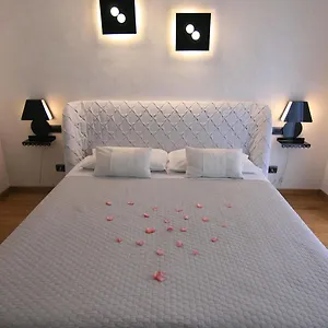 ** Bed & Breakfast Experience Design Bed&show Italia