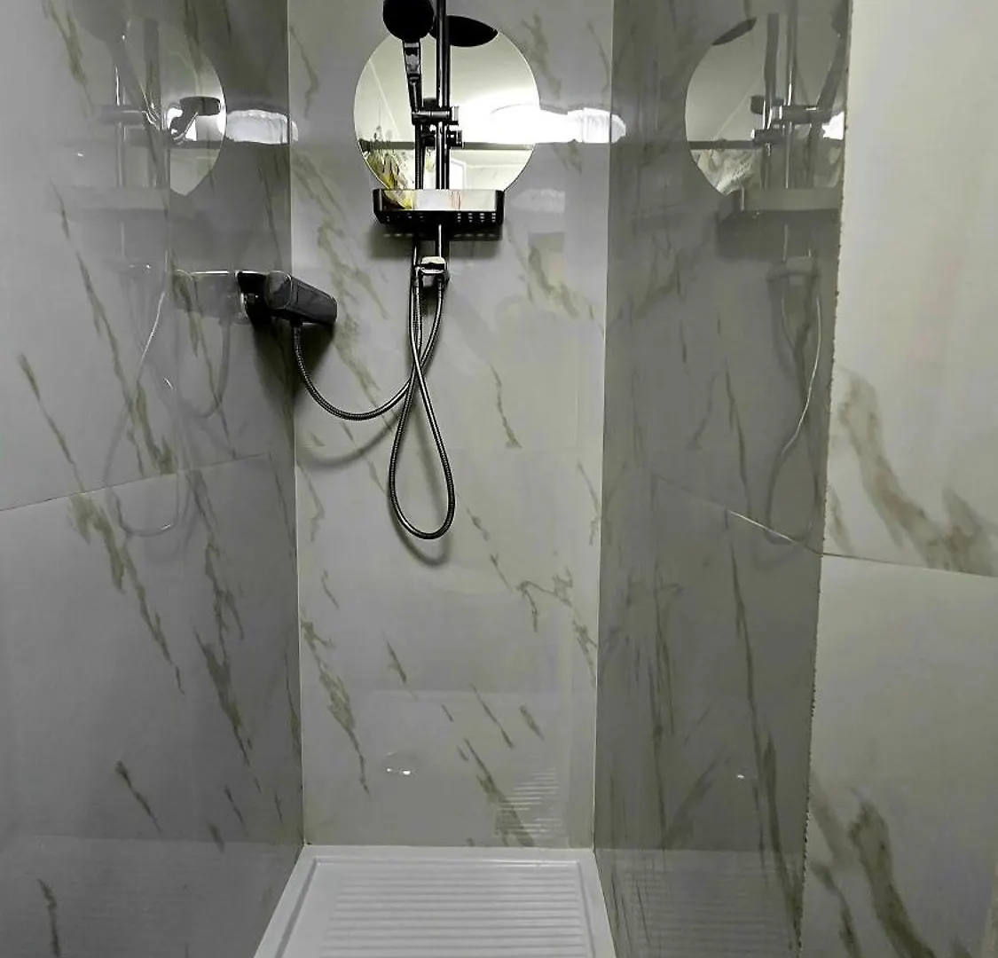 Casa Storica Piazza 5 Giornate Hotel Milan