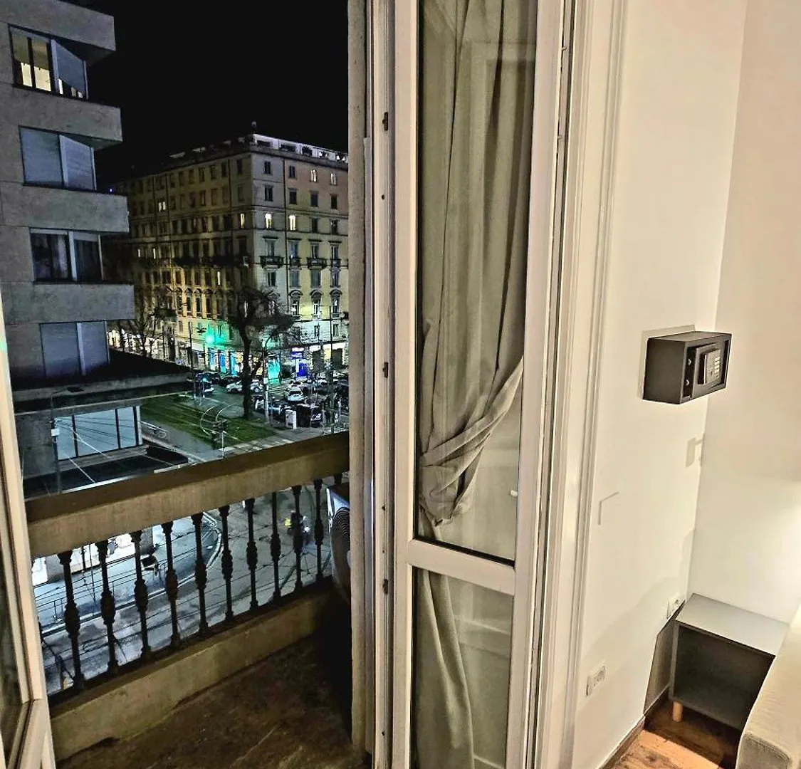 Гостевой дом Отель Casa Storica Piazza 5 Giornate Милан